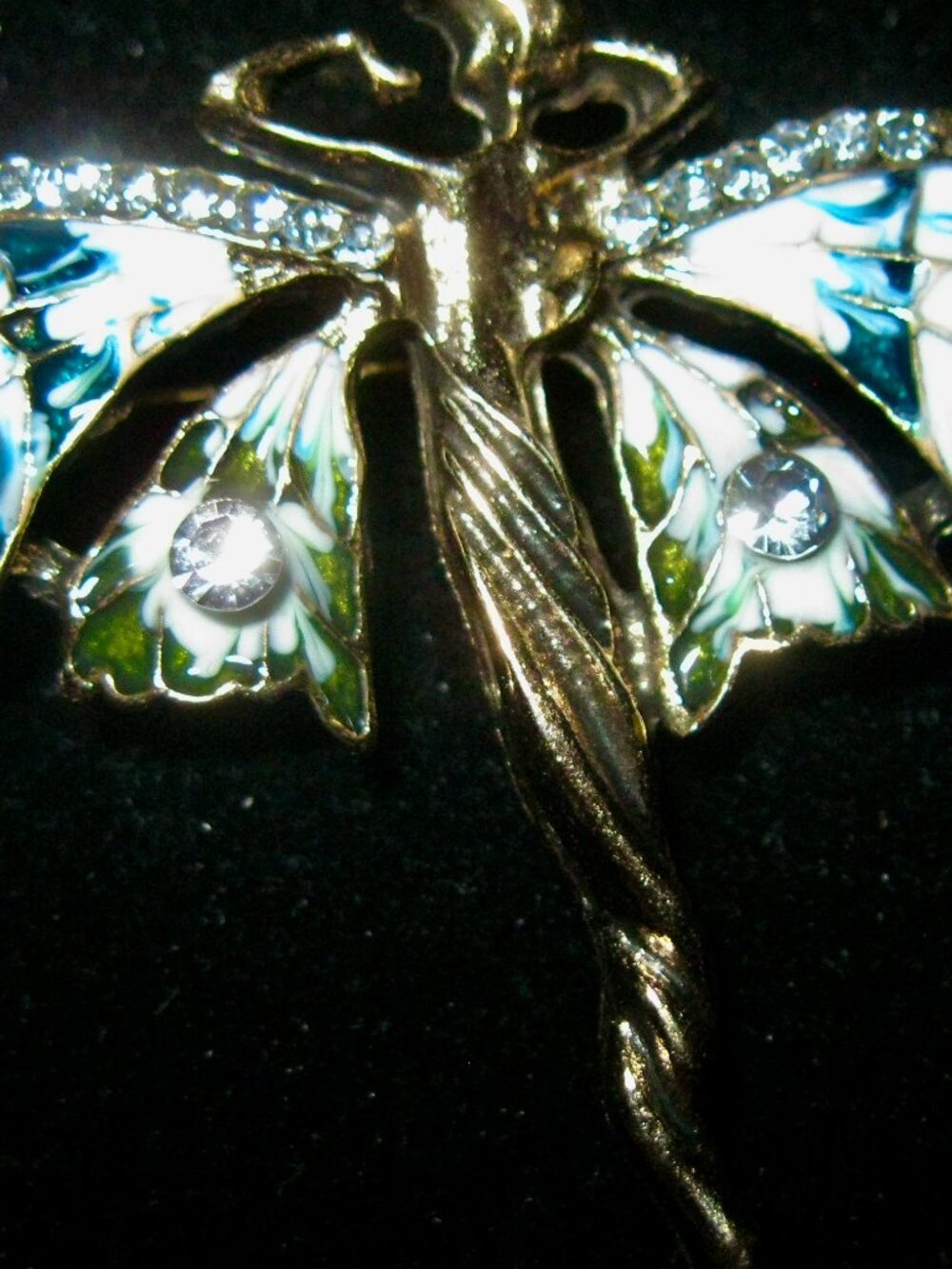 NYMPH WITH BUTTERFLY WINGS IN BLUE W/RHINESTONES-GOLDTONE FINISH W/LOVELY DETAIL